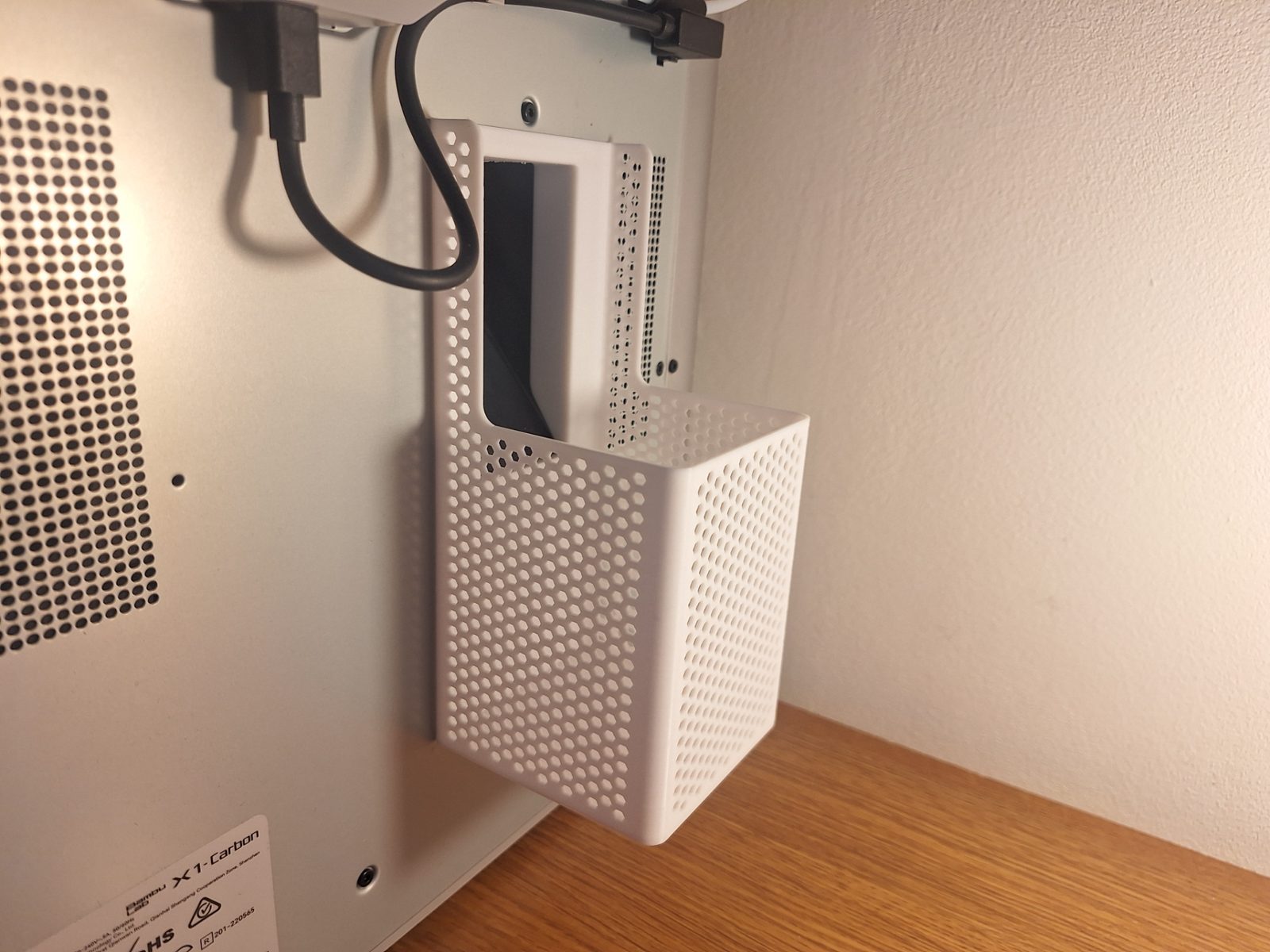 Poop bucket for X1/P1. Magnetless/screwless mount — vue 1