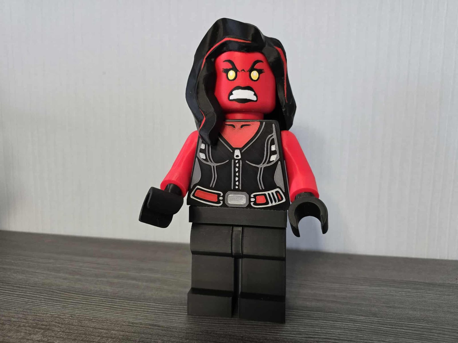 Red She-Hulk * 500% ~21cm — vue 1