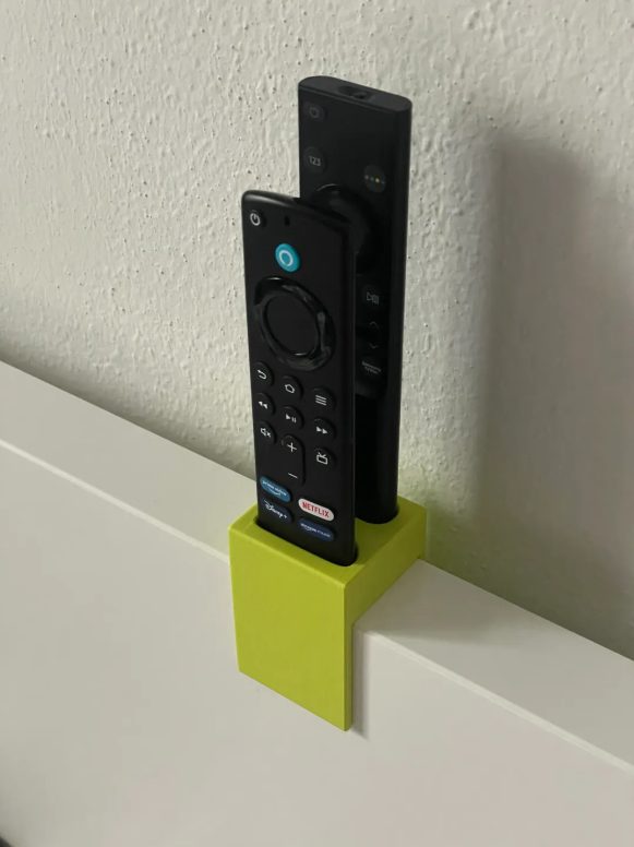 Remote Holder IKEA MALM BED V2 / Fire TV Remote / Samsung Remote — vue 1