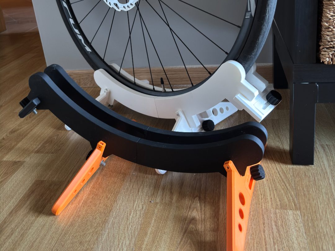 Road or MTB Bike adjustable stand — vue 1