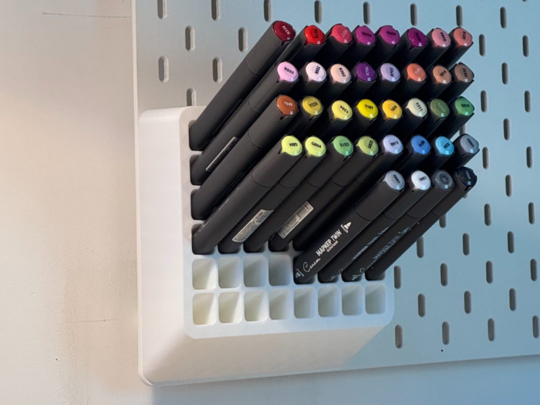 SKADIS markers holder [no supports] — vue 1