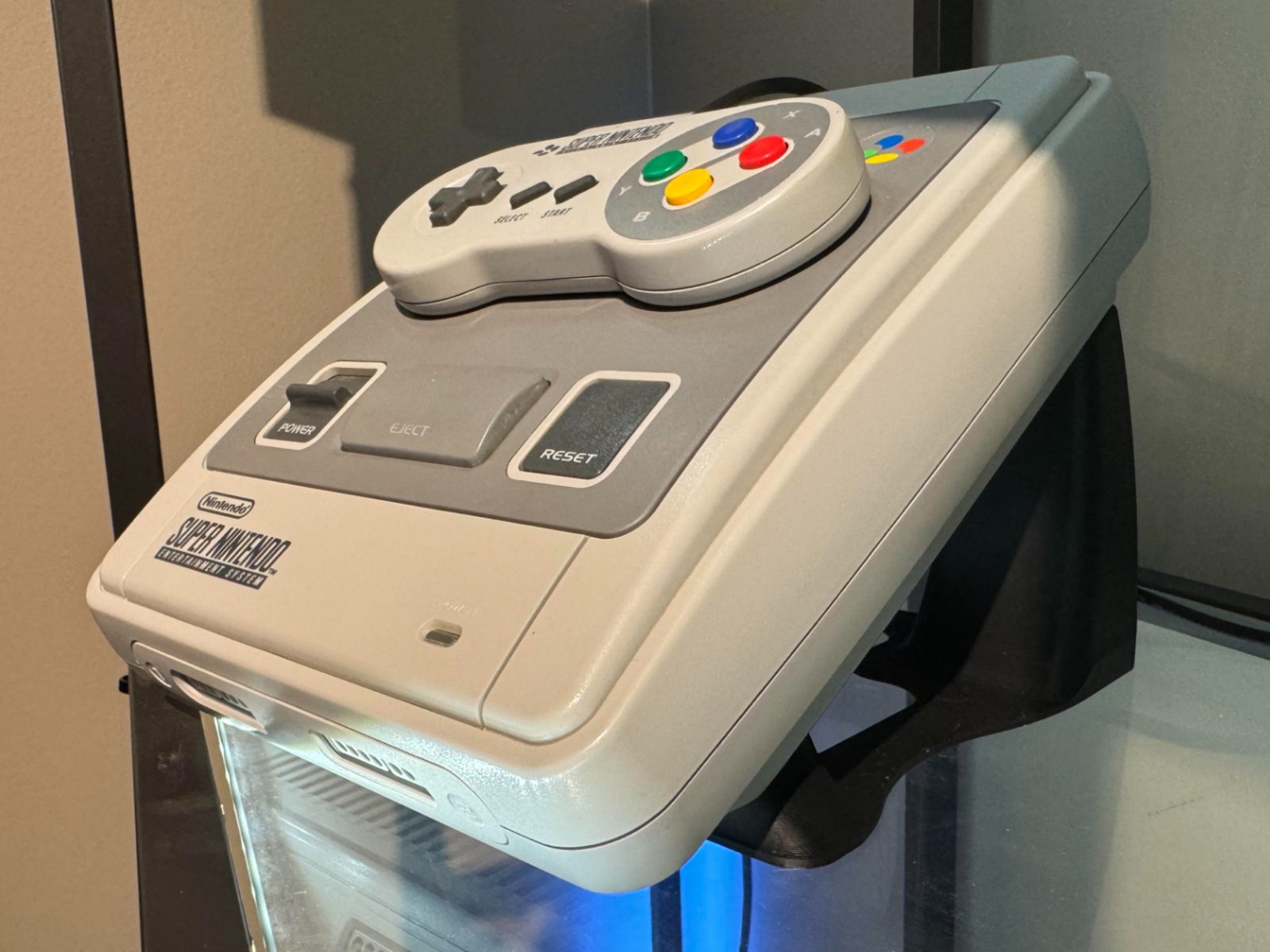 SNES display stand — vue 1