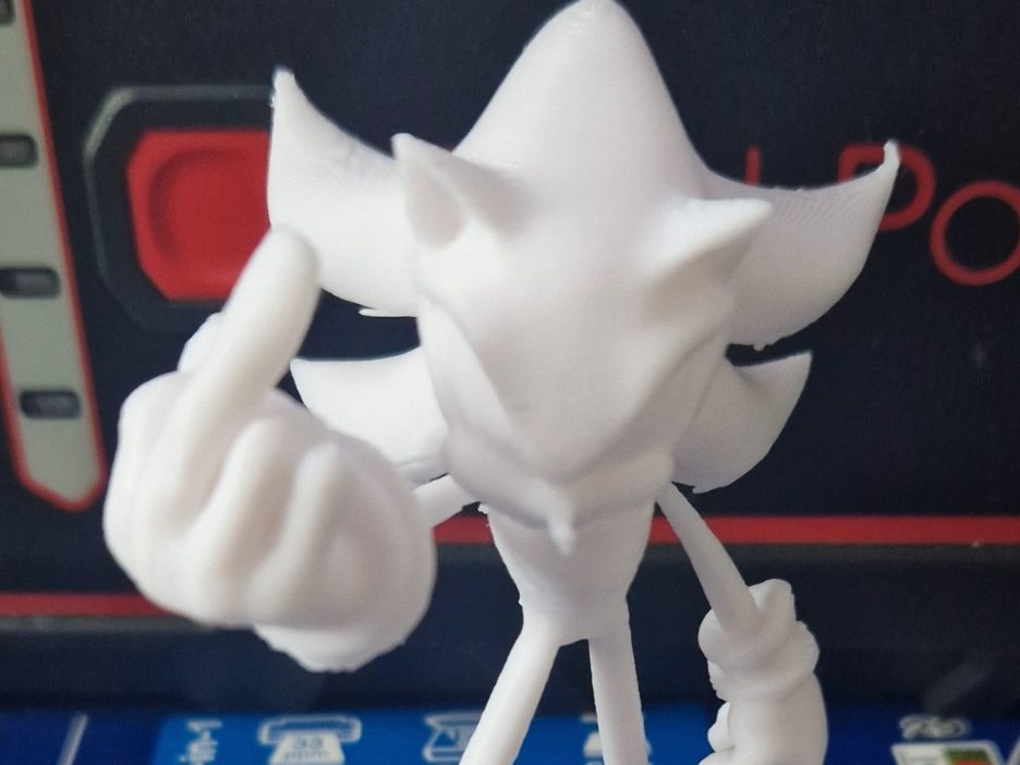 sonic nero dito medio — vue 1