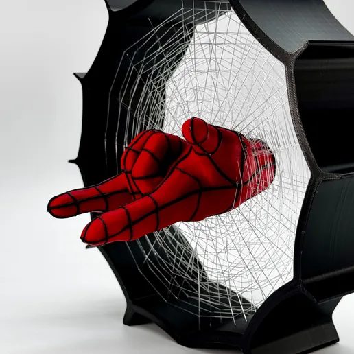 Spiderman inspired web-string art. (please read instructions carefully) — vue 1