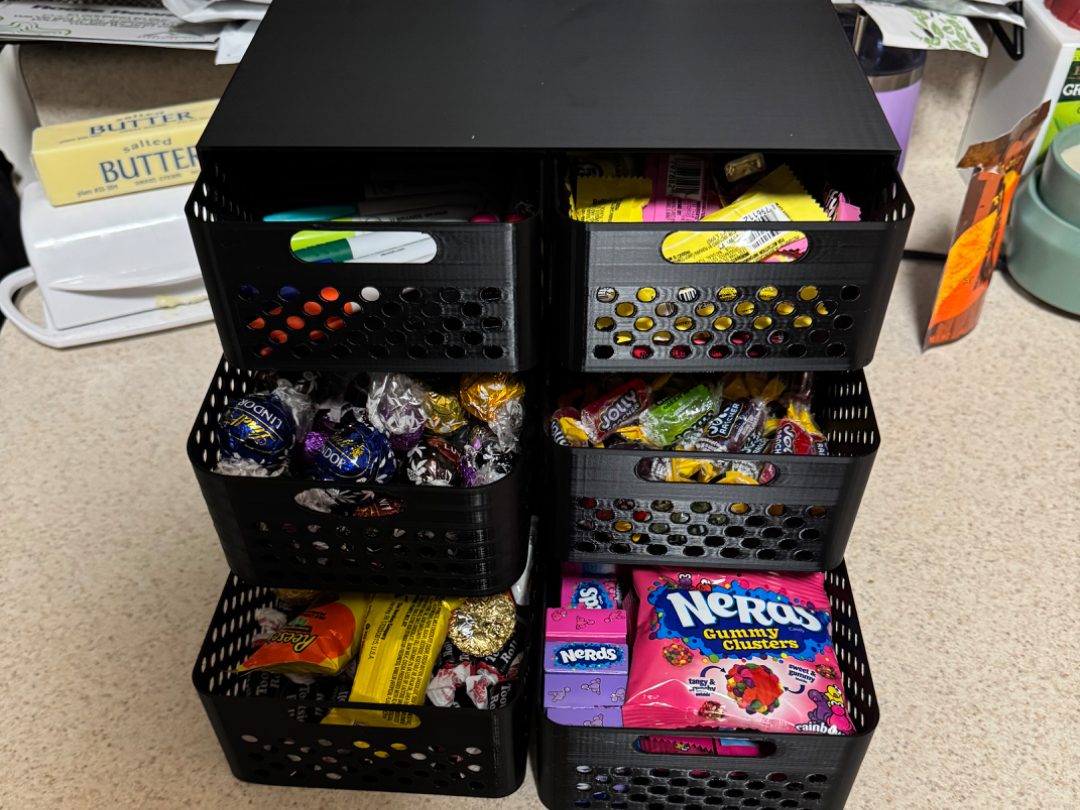 Storage and box and holder — vue 1