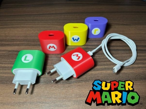 Super Mario Case for Apple Power Adapter — vue 1