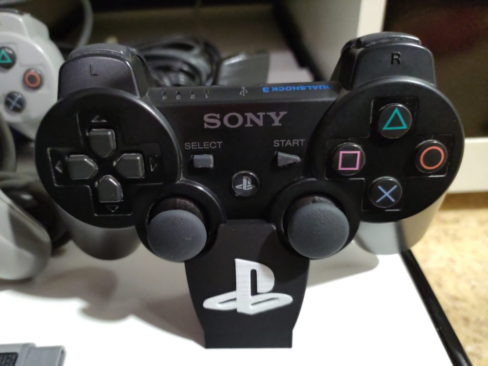 Support manette Ps3 Dualshock 3 — vue 1